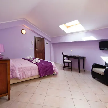 Holiday home Sosta Dei Garibaldini Campofelice Di Roccella